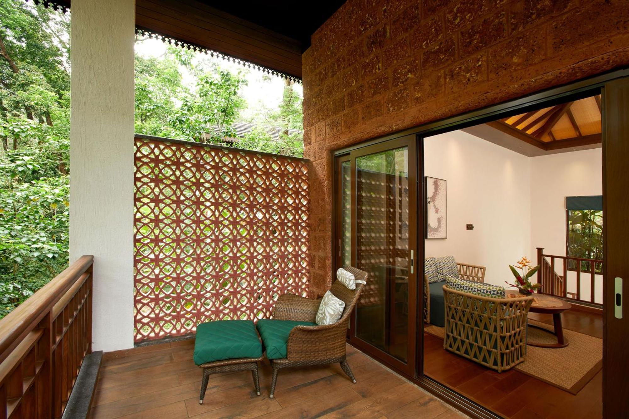 Timbertales Luxury Resort Coorg 马迪凯里 外观 照片