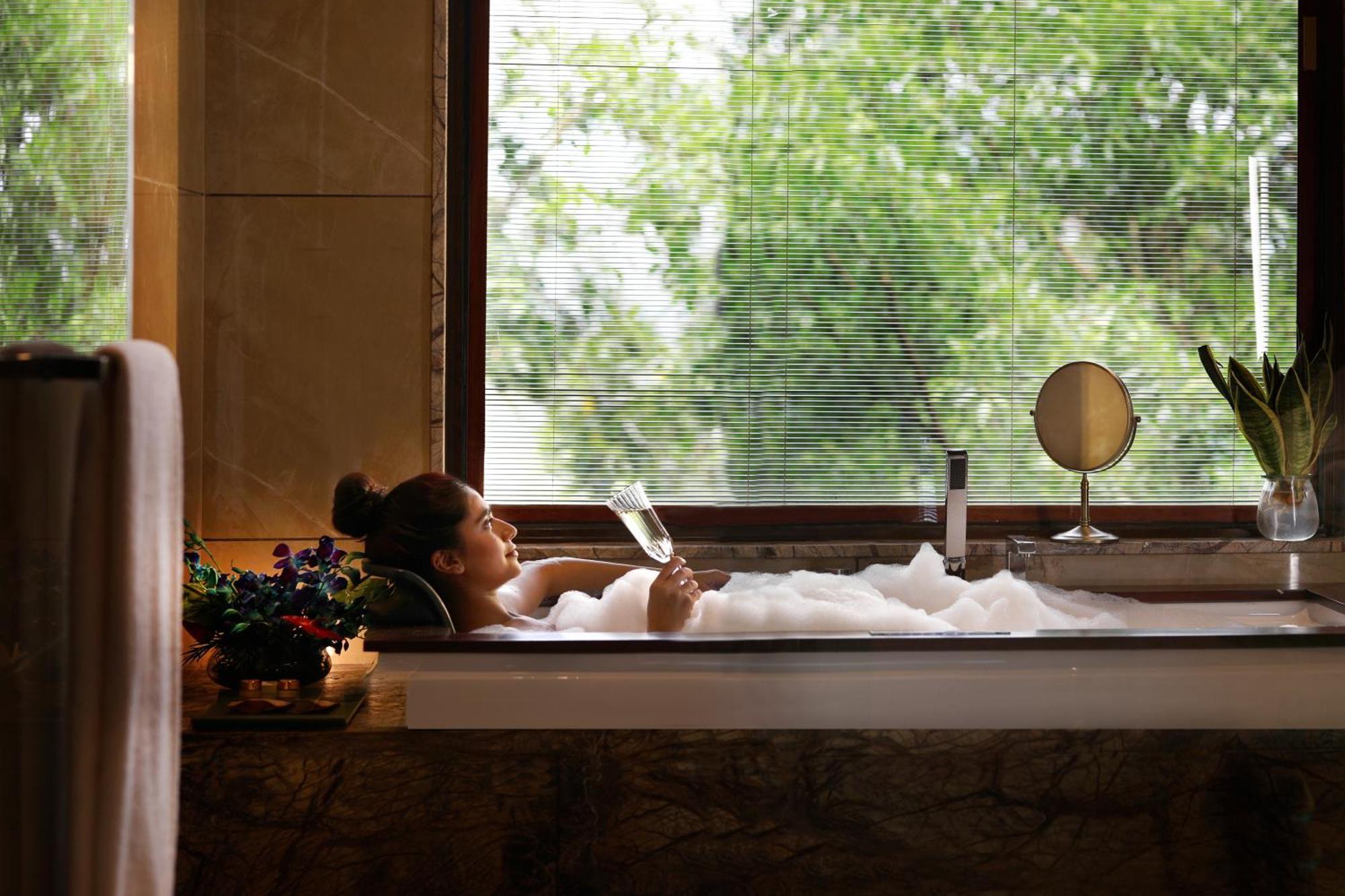 Timbertales Luxury Resort Coorg 马迪凯里 外观 照片