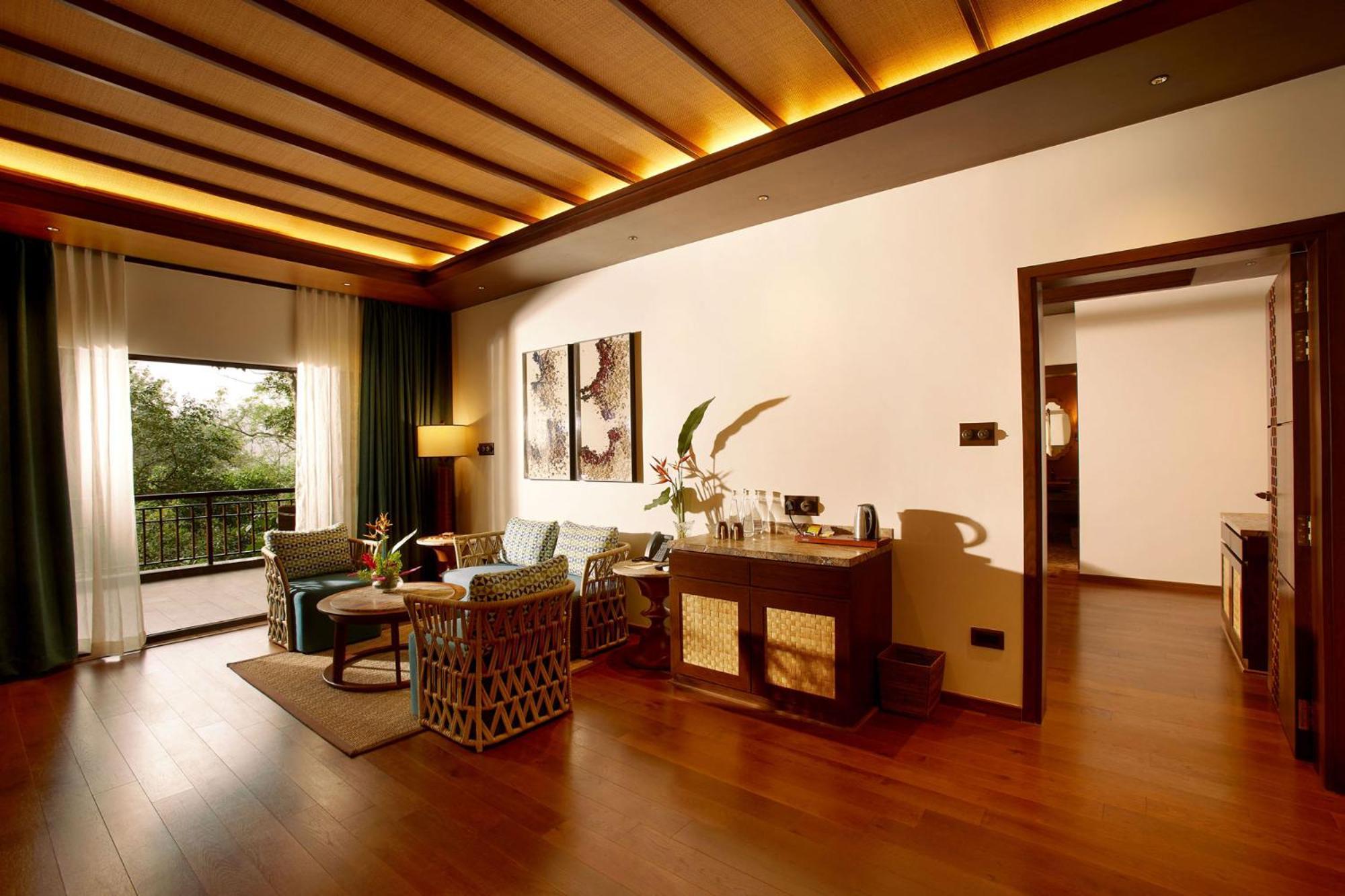 Timbertales Luxury Resort Coorg 马迪凯里 外观 照片