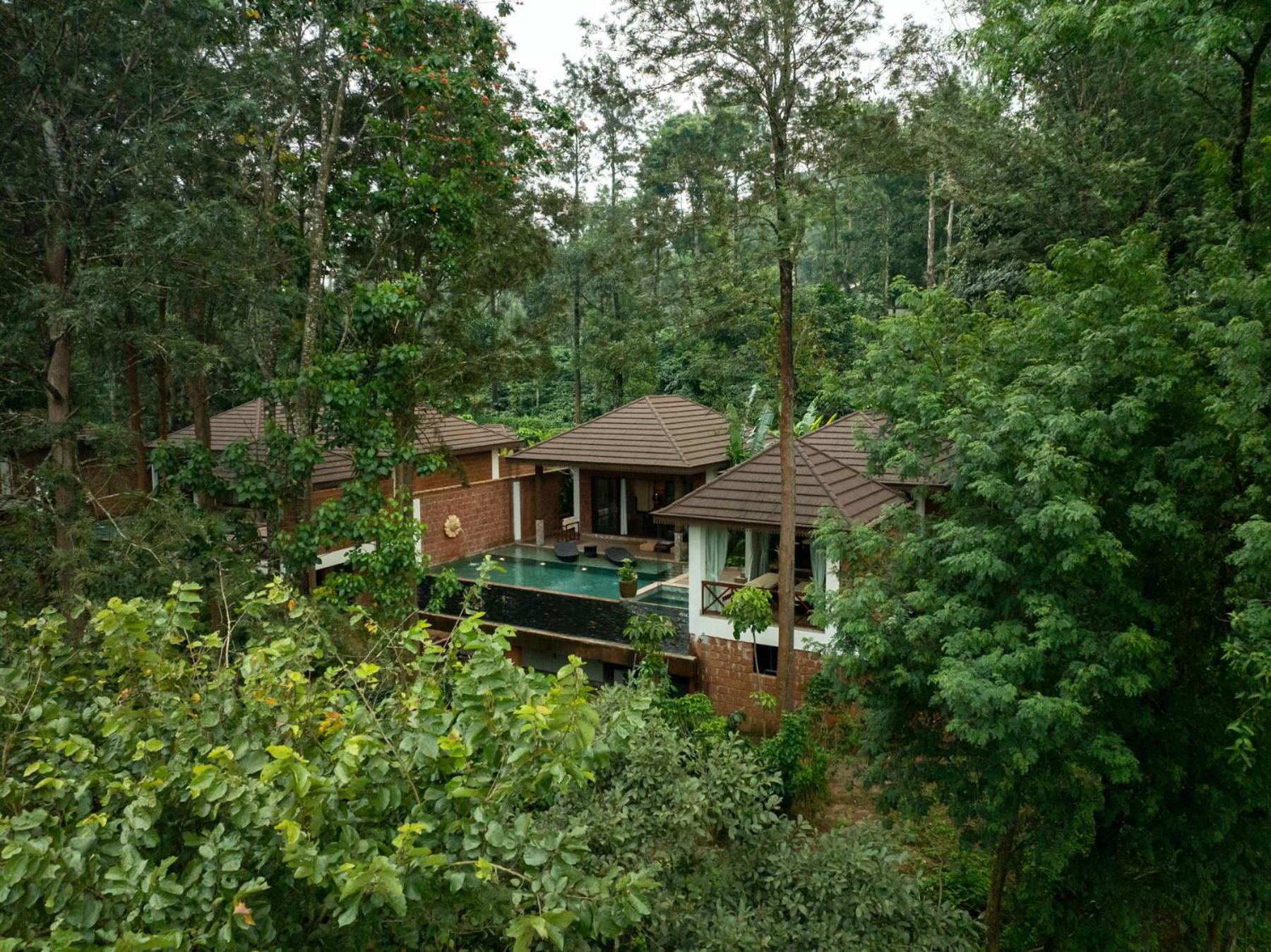 Timbertales Luxury Resort Coorg 马迪凯里 外观 照片